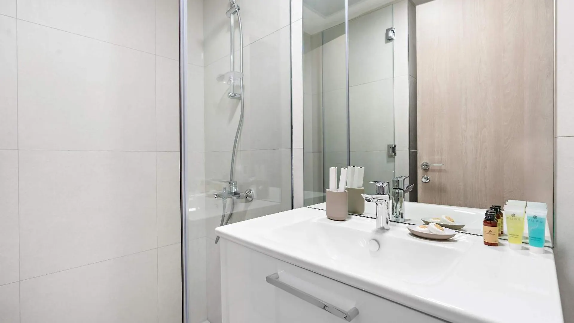 Apartment Silkhaus New Furnished Studio In Jvc, Luma 21 Dubai